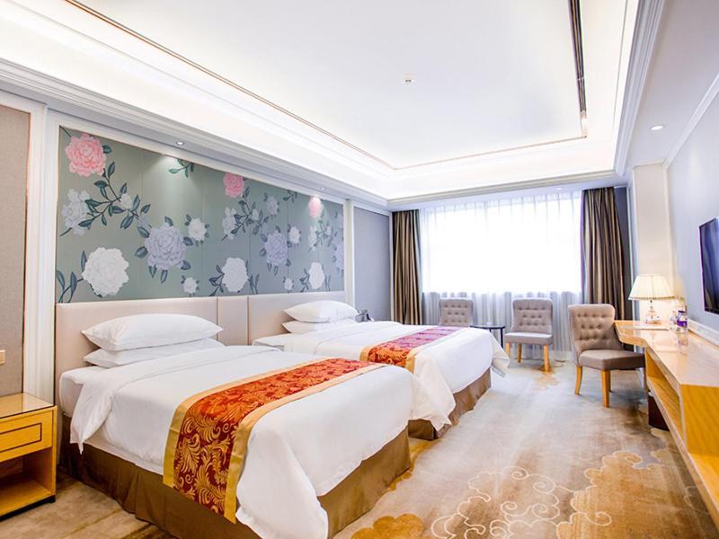 Vienna International Hotel Hangzhou South Railway Station エクステリア 写真