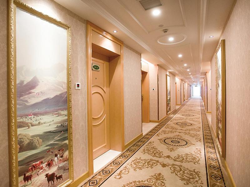 Vienna International Hotel Hangzhou South Railway Station エクステリア 写真